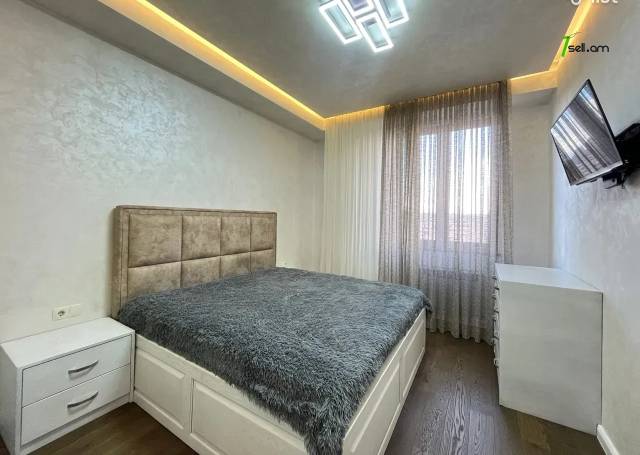 2 սենյականոց բնակարան նորակառույց շենքում, Sasna Tsrer Street, 70 քմ, 11/18 հարկ, բարձր առաստաղներ