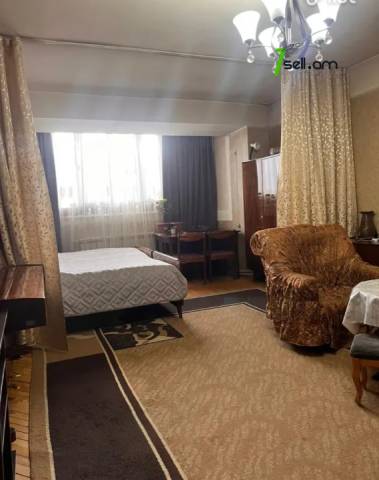 3 սենյականոց բնակարան Հրաչյա Աճառյանի փողոցում, 64 քմ, նախավերջին հարկ, մասնակի վերանորոգում