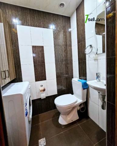 3 սենյականոց բնակարան նորակառույց շենքում Երվանդ Քոչարի փողոցում, 105 ք.մ., 3+ սանհանգույց