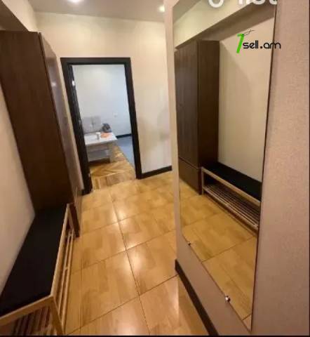 2 սենյականոց բնակարան Կոմիտասի պողոտայում, 50 ք.մ., կապիտալ վերանորոգված, քարե շենք