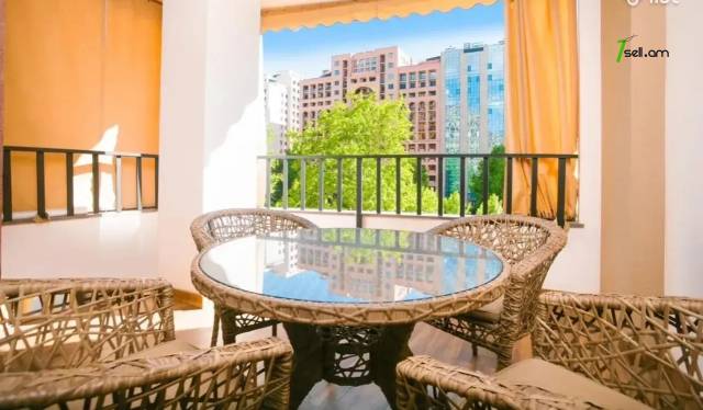 3 սենյականոց բնակարան նորակառույց շենքում Արամի փողոցում, 146 քմ, 4/16 հարկ, 3+ սանհանգույց