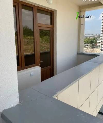 3 սենյականոց բնակարան նորակառույց շենքում Մոնթե Մելքոնյան փողոցում, 103 ք.մ., 2 սանհանգույց