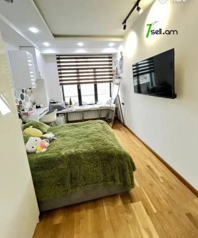 4 սենյականոց բնակարան նորակառույց շենքում Պարույր Սևակի փողոցում, 170 քմ, 2 սանհանգույց