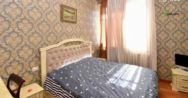 3 սենյականոց բնակարան նորակառույց շենքում Անտառային փողոցում, 116 ք.մ., բարձր առաստաղներ, 1/5 հարկ