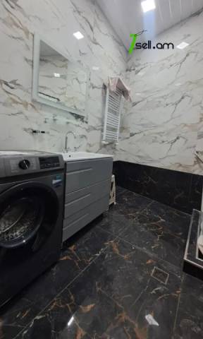 Մեկ հարկանի քարե տուն Էրեբունիում, 100 քմ, կապիտալ վերանորոգված