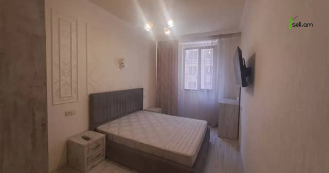 3 սենյականոց բնակարան նորակառույց շենքում Ամիրյան փողոցում, 80 ք.մ., 4/10 հարկ, 2 սանհանգույց