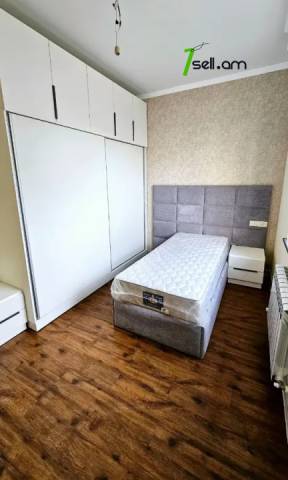 Մեկ հարկանի քարե տուն Սամվել Գևորգյան փողոցում Դավիթաշենում, 505 ք.մ., 3+ սանհանգույց