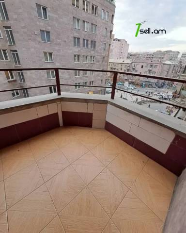 4 սենյականոց բնակարան նորակառույց շենքում Հյուսիսային պողոտայում, 130 ք.մ., 5/12 հարկ, 2 սանհանգույց