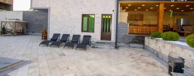 Երկու հարկանի տուն Նոր Արեշի 3րդ փողոցում Էրեբունիում, 1350 ք.մ., 3+ սանհանգույց, եվրովերանորոգված