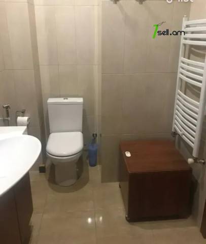 2 սենյականոց բնակարան նորակառույց շենքում Վիկտոր Համբարձումյան փողոցում, 90 քմ, 7/14 հարկ