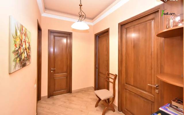 4 սենյականոց բնակարան նորակառույց շենքում Փավստոս Բուզանդի փողոցում, 141 ք.մ., 2 սանհանգույց