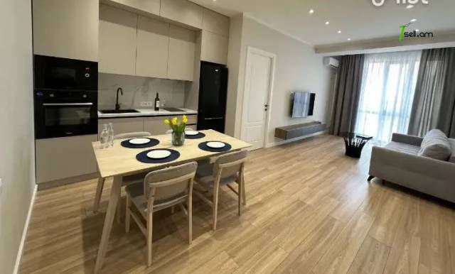 2 սենյականոց բնակարան նորակառույց շենքում Արամի փողոցում, 65 ք.մ., 5/9 հարկ, բարձր առաստաղներ