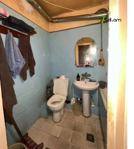 2 սենյականոց բնակարան Կոմիտասի պողոտայում, 47 քմ, 2/5 հարկ, քարե շենք