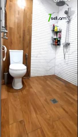 4 սենյականոց բնակարան Սարյան փողոցում, 92 ք.մ., 6/8 հարկ, 2 սանհանգույց, եվրովերանորոգված, քարե շենք