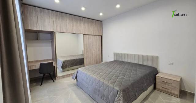 Մեկ հարկանի քարե տուն Բագրևանդի 40-րդ փողոցում Նոր Նորքում, 100 քմ, եվրովերանորոգված