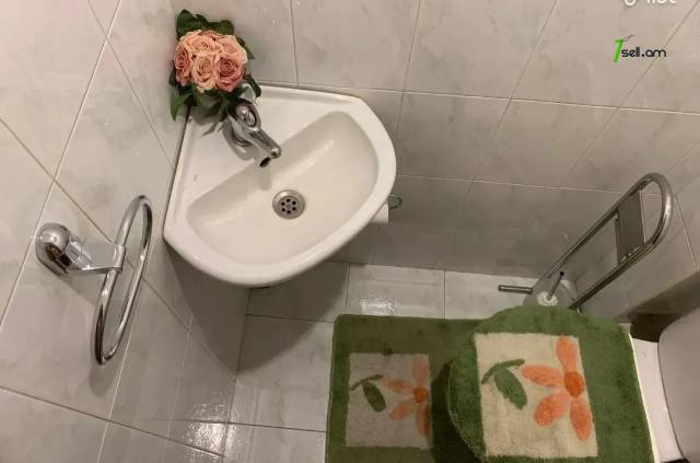 3 սենյականոց բնակարան Տիգրան Պետրոսյանի փողոցում, 76 քմ, 6/9 հարկ, կոսմետիկ վերանորոգում