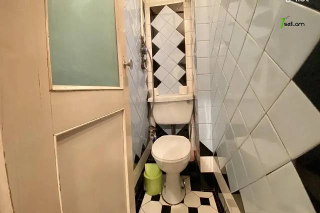 2 սենյականոց բնակարան Չեխովի փողոցում, 80 քմ, 6/13 հարկ, մի քանի պատշգամբ, մասնակի վերանորոգում