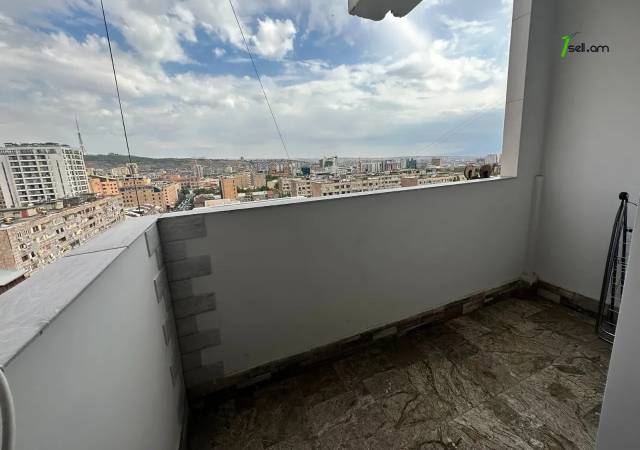 2 սենյականոց բնակարան Ամիրյան փողոցում, 58 ք.մ., 15/17 հարկ, կապիտալ վերանորոգված