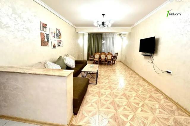 3 սենյականոց բնակարան նորակառույց շենքում Անտառային փողոցում, 97 քմ, 3/6 հարկ, 2 սանհանգույց