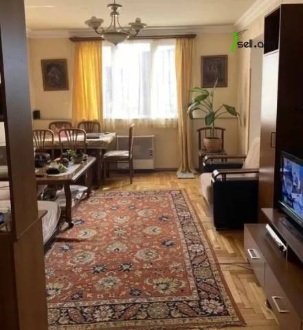 2 սենյականոց բնակարան Կոմիտասի պողոտայում, 51 քմ, կապիտալ վերանորոգված, քարե շենք