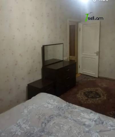 2 սենյականոց բնակարան Մոլդովական փողոցում, 77 քմ, նախավերջին հարկ, քարե շենք