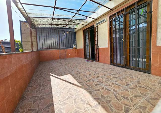 Երկու հարկանի քարե տուն Սևաստոպոլյան փողոցում Արաբկիրում, 572 ք.մ., 3+ սանհանգույց