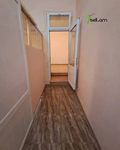 Գրասենյակային տարածք Ղազար Փարպեցու փողոցում կենտրոնում, 63 քմ