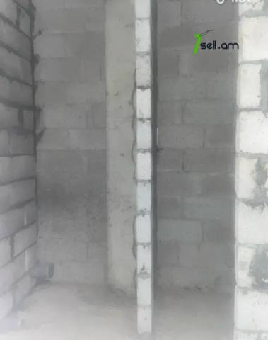 3 սենյականոց բնակարան նորակառույց շենքում Նվեր Սաֆարյան փողոցում, 78 քմ, 3/6 հարկ, բարձր առաստաղներ