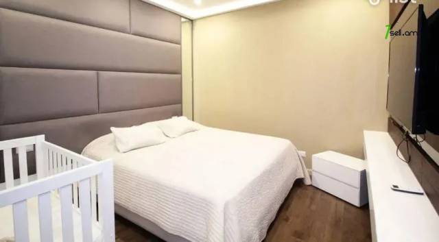 5 սենյականոց բնակարան նորակառույց շենքում Քեռու փողոցում, 236 ք.մ., 3+ սանհանգույց, բարձր առաստաղներ