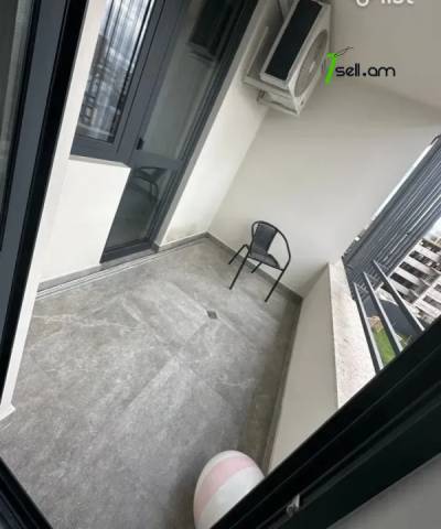 3 սենյականոց բնակարան նորակառույց շենքում Մալխասյանց փողոցում, 72 ք.մ., բարձր առաստաղներ, 4/14 հարկ