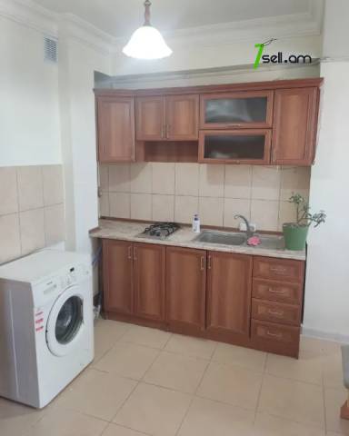 2 սենյականոց բնակարան Արաբկիրի 19-րդ փողոցում, 45 քմ, 10/13 հարկ, կապիտալ վերանորոգված