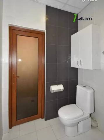 5 սենյականոց բնակարան նորակառույց շենքում Մարշալ Բաղրամյան պողոտայում, 165 քմ, 11/17 հարկ