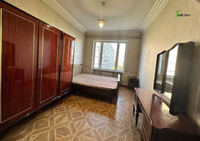 2 սենյականոց բնակարան Երվանդ Քոչարի փողոցում, 62 ք.մ., 6/9 հարկ