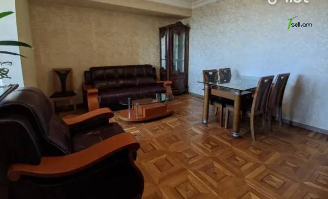 3 սենյականոց բնակարան Ղազարոս Աղայան փողոցում, 100 ք.մ., մի քանի պատշգամբ, 14/16 հարկ