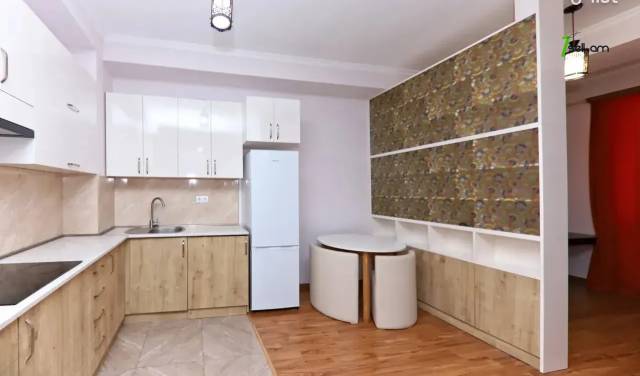 2 սենյականոց բնակարան նորակառույց շենքում Նիկողայոս Ադոնցի փողոցում, 45 ք.մ., բարձր առաստաղներ