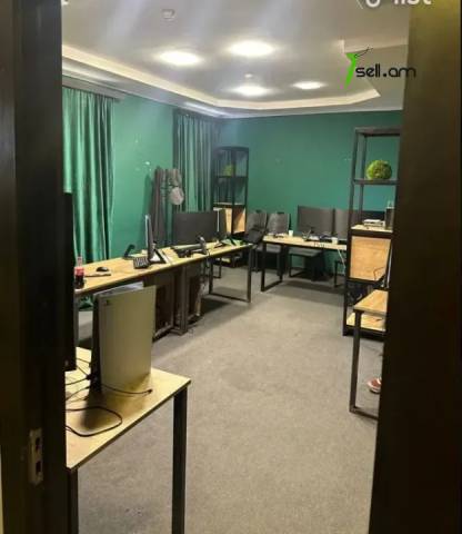 Բազմաֆունկցիոնալ գույք Մաշտոցի պողոտայում կենտրոնում, 131 քմ