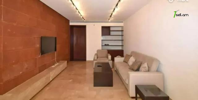 Երկու հարկանի քարե տուն, Վահագնի թաղամաս Աջափնյակում, 1016 ք.մ., 3+ սանհանգույց, եվրովերանորոգված