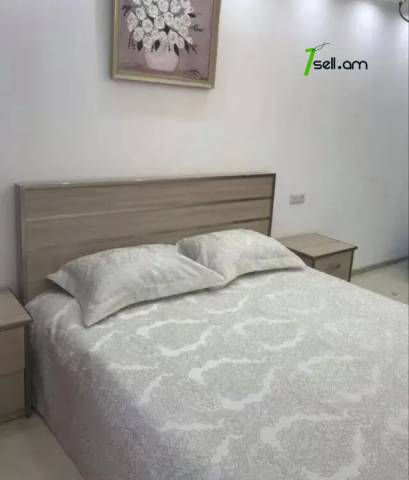 2 սենյականոց բնակարան Կոմիտասի պողոտայում, 58 ք.մ., 3/5 հարկ, կապիտալ վերանորոգված, քարե շենք