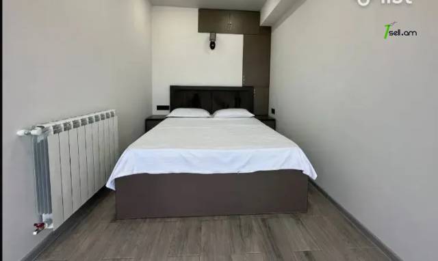 2 սենյականոց բնակարան Ամիրյան փողոցում, 56 ք.մ., 15/17 հարկ, դիզայներական ոճով վերանորոգված