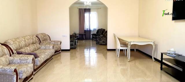 Երկու հարկանի քարե տուն Օհանովի փողոցում Մալաթիա Սեբաստիայում, 200 ք.մ., 2 սանհանգույց