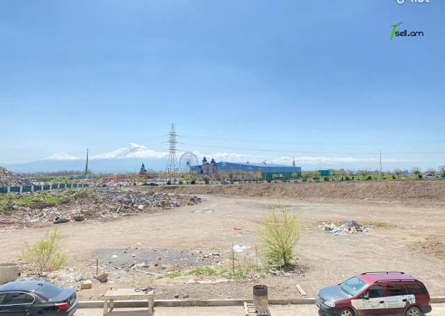 2 սենյականոց բնակարան նորակառույց շենքում Մոնթե Մելքոնյան փողոցում, 45 ք.մ., 1/17 հարկ