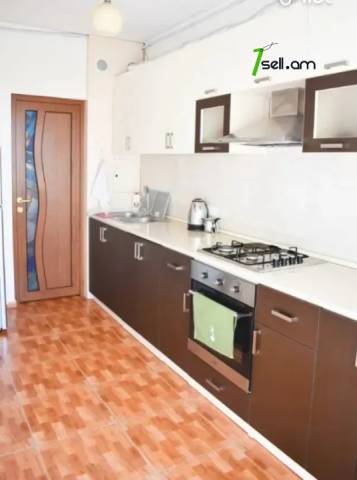 2 սենյականոց բնակարան Մամիկոնյանց փողոցում, 52 քմ, 7/14 հարկ, կապիտալ վերանորոգված