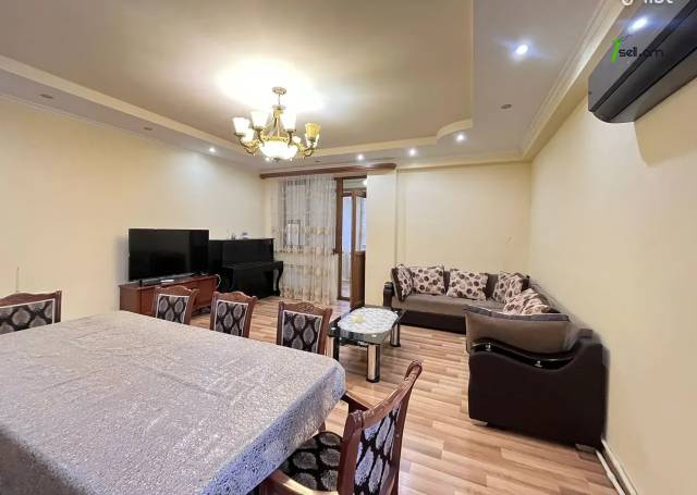 4 սենյականոց բնակարան նորակառույց շենքում Վիկտոր Համբարձումյանի փողոցում, 110 ք.մ., 4/12 հարկ