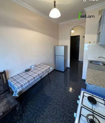 1 սենյականոց բնակարան Աշոտ Հովհաննիսյանի փողոցում, 34 ք.մ., 2/5 հարկ, կապիտալ վերանորոգված