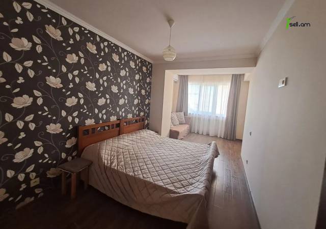 3 սենյականոց բնակարան Սարյանի փողոցում, 80 ք.մ., 5/16 հարկ, եվրովերանորոգված