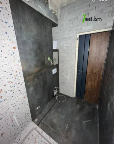 2 սենյականոց բնակարան Կոմիտասի պողոտայում, 43 քմ, նախավերջին հարկ, բարձր առաստաղներ