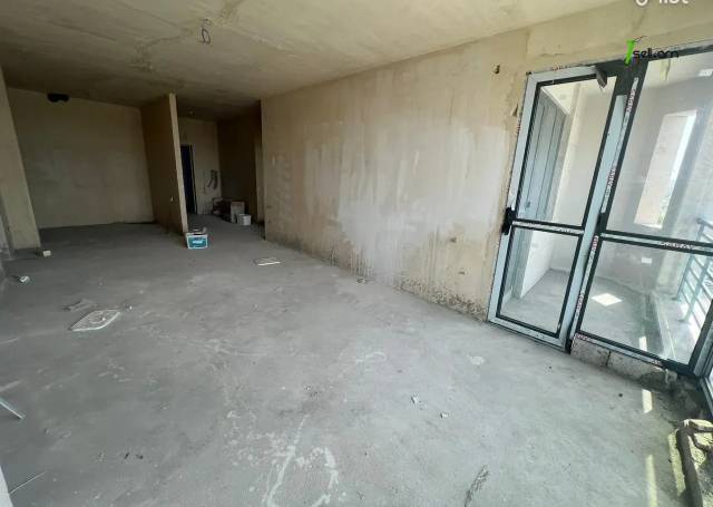 3 սենյականոց բնակարան նորակառույց շենքում Էրեբունու փողոցում, 96 քմ, 8/15 հարկ, 2 սանհանգույց