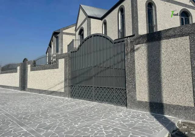 Երկու հարկանի տուն Կենտրոնական փողոցում Գեղանիստում, 180 քմ, 2 սանհանգույց