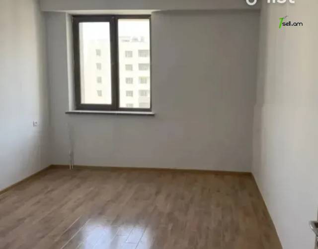 3 սենյականոց բնակարան նորակառույց շենքում Մոնթե Մելքոնյան փողոցում, 78 ք.մ., բարձր առաստաղներ