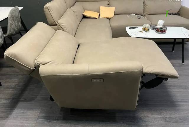 2 սենյականոց բնակարան նորակառույց շենքում Կարապետ Ուլնեցու փողոցում, 72 քմ, 4/18 հարկ